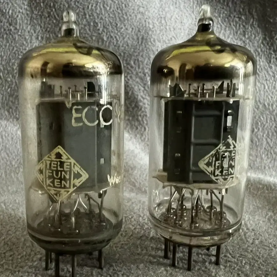 독일 telefunken ecc83(12ax7) 진공관