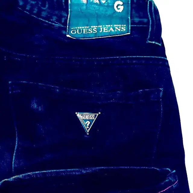 게스진(jeans)남녀공용 반팔티셔츠