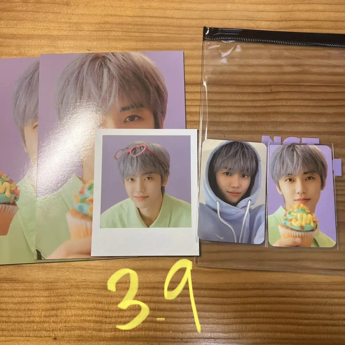 NCT Dream jaemin photocard wts sell Hood Jaemin Helfu Holka md Fanmeeting