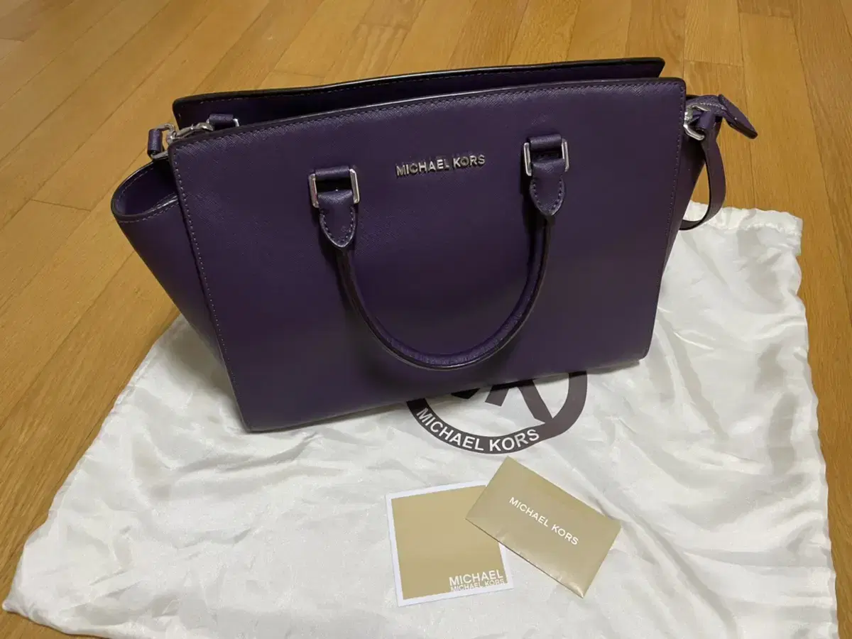 Michael Kors Selma Large Tote