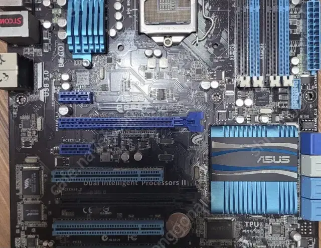 ASUS ASUS P8P67 Overclocked motherboard in good condition i7 3770K