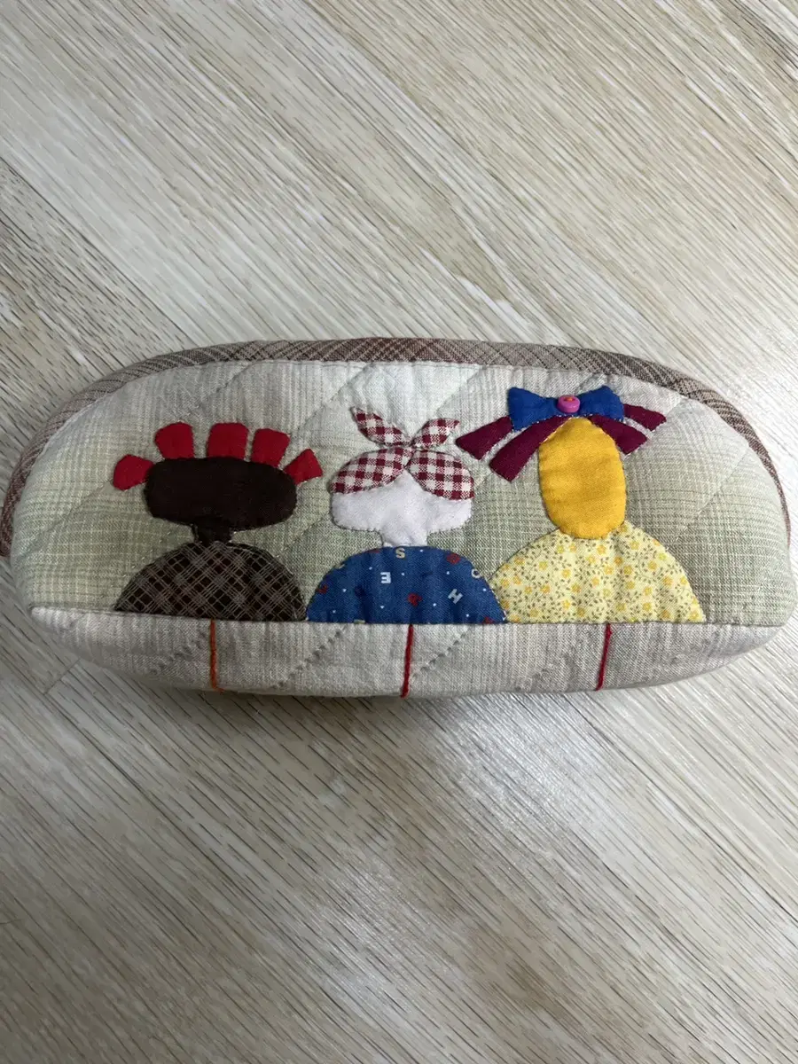 Quilted pouch