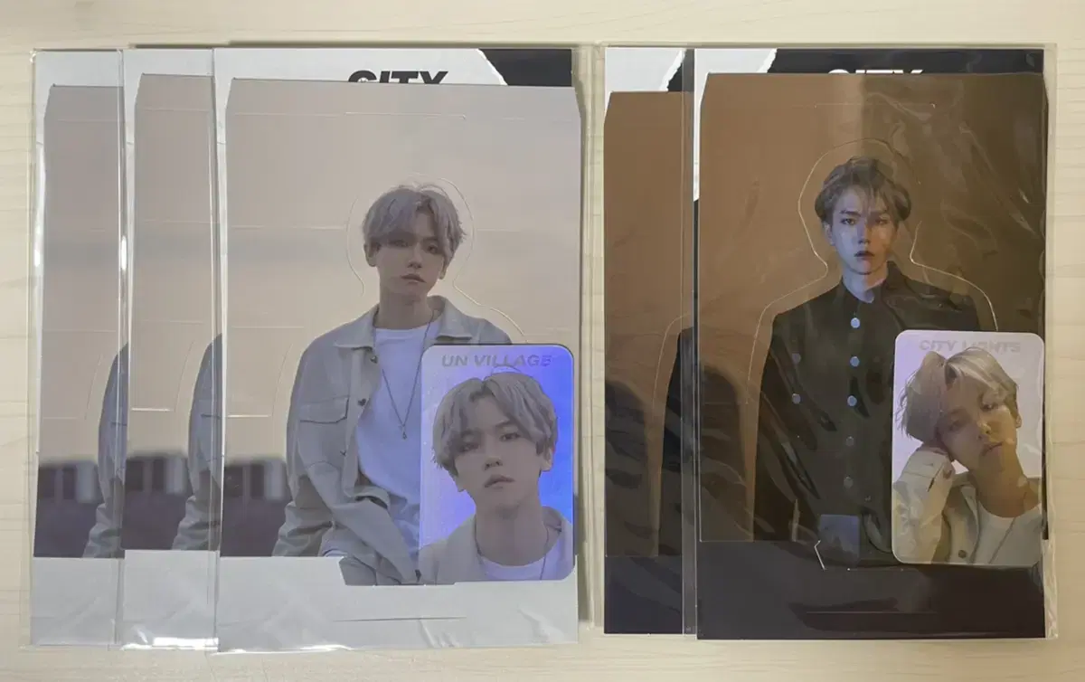 (Today only) baekhyun City Light hologram photocard WTS set