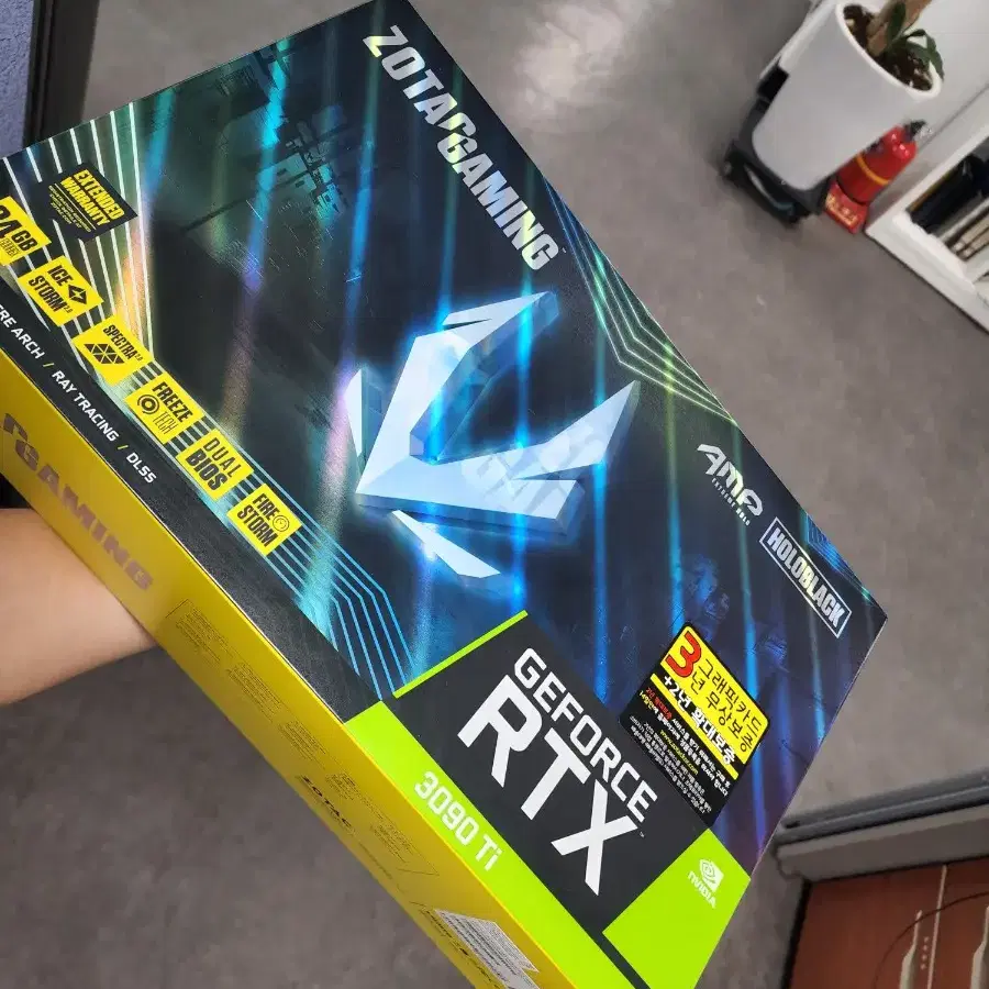 [완전 미개봉]ZOTAC RTX 3090ti HOLO 글카