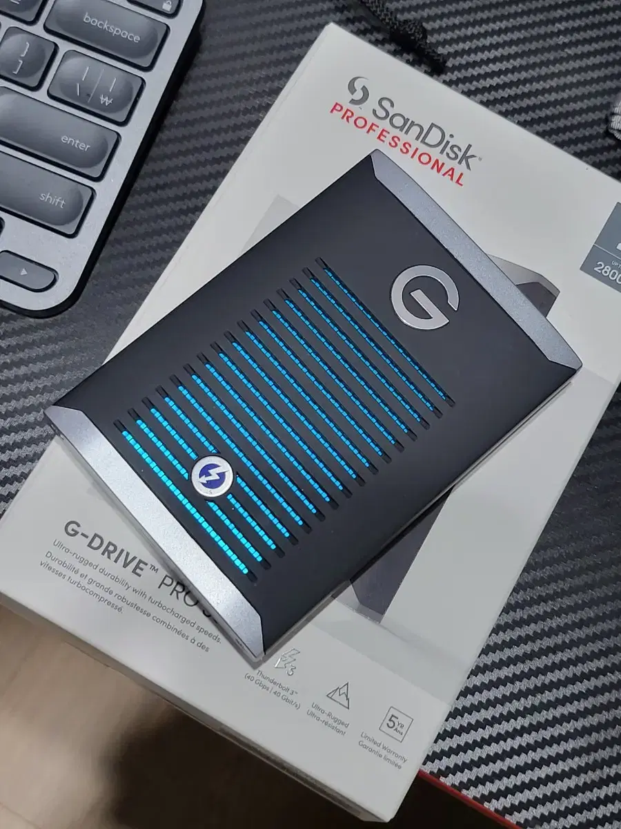 미친 속도의 외장 초고속 SSD 썬더볼트3 G Drive Pro 2TB