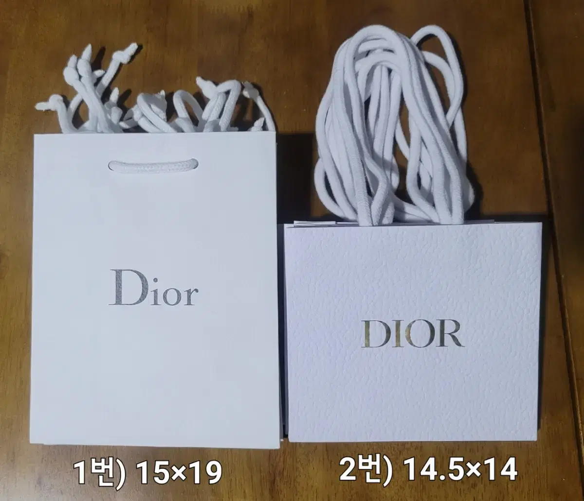 Dior Shopping Bag sell.