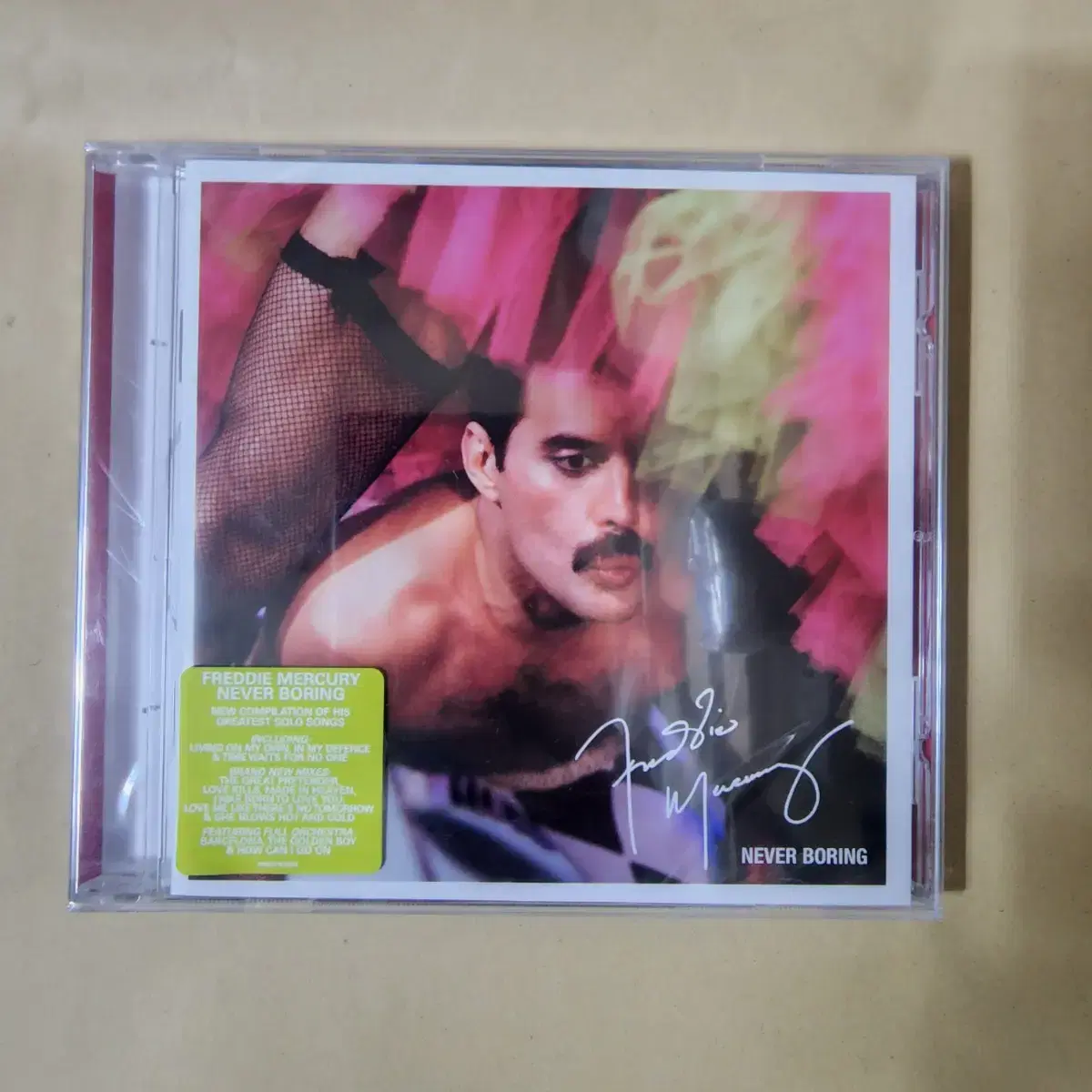 프레디 머큐리 Freddie Mercury Never Boring 미개봉