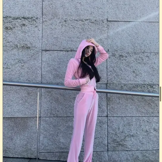 (소라)페일제이드 벨벳 츄리닝 바지 페제