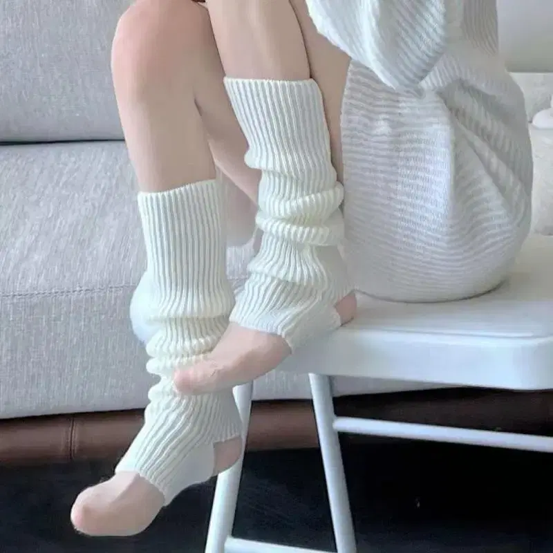 블랙업 레그 워머 leg warmer