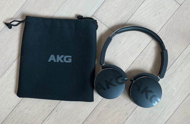 삼성 AKG 헤드폰