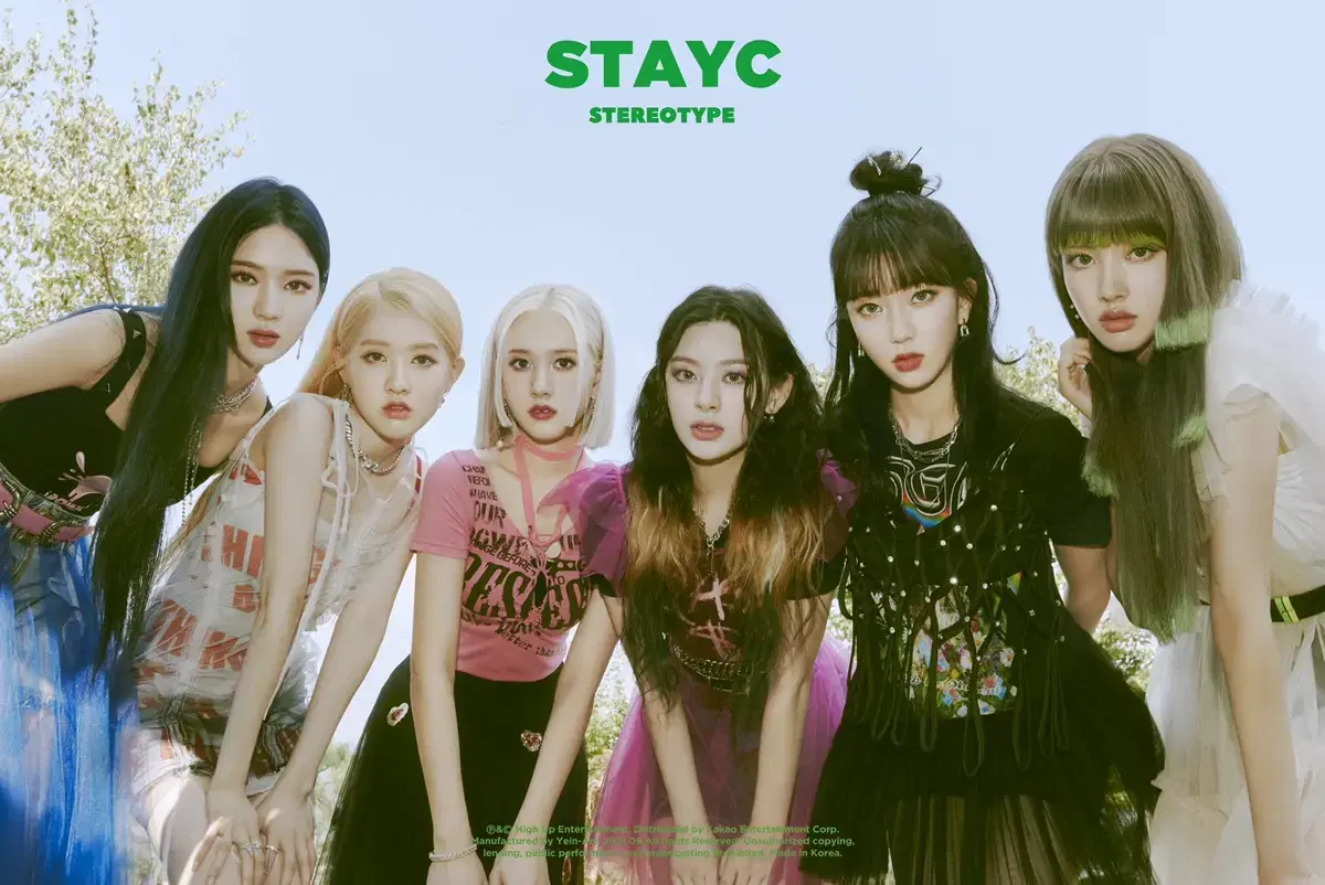 Stayc sunglasses handwritten signature album