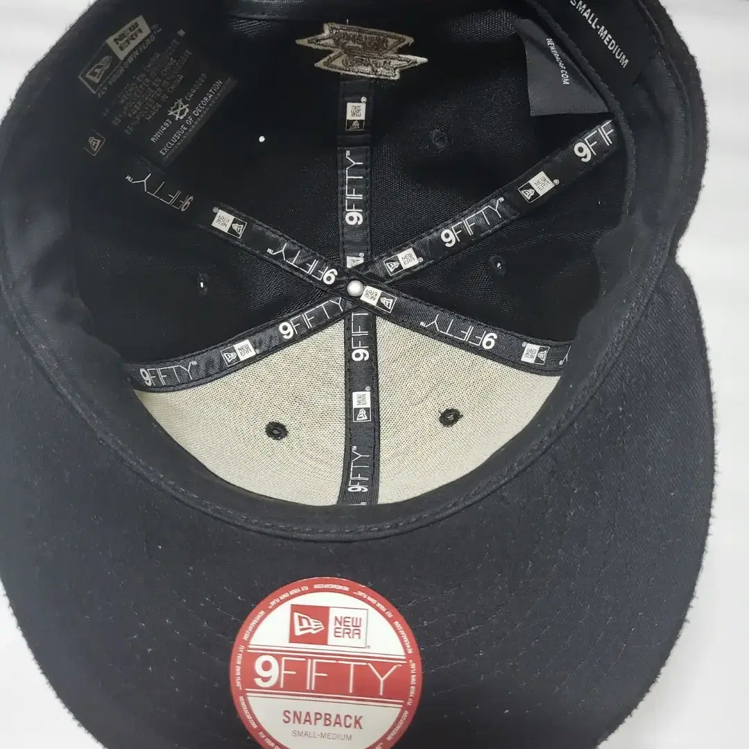 뉴에라 겨울모자 59FIFTY 스냅백