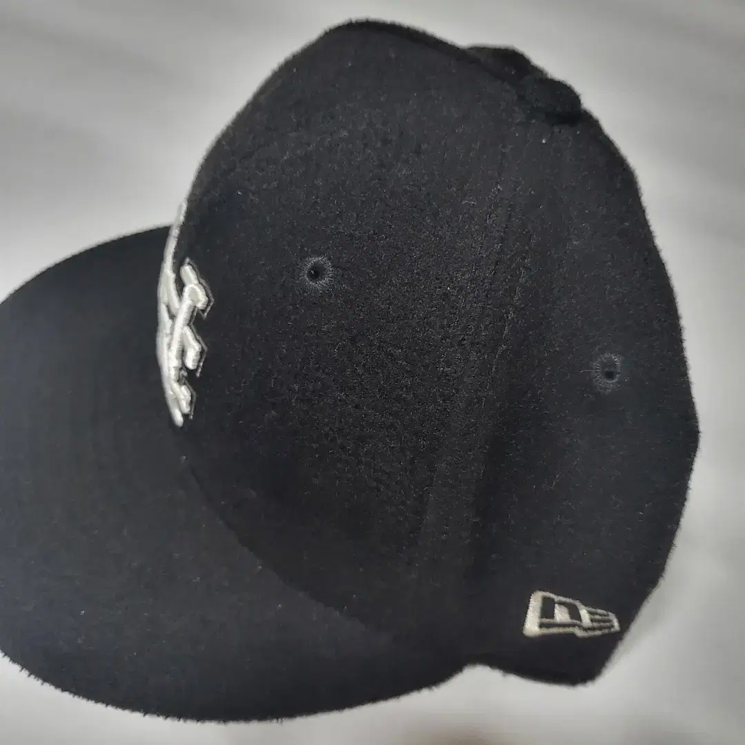 뉴에라 겨울모자 59FIFTY 스냅백