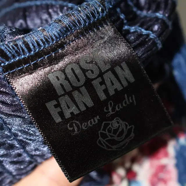 ROSE FAN FAN 쉬폰 점프슈트 [22081647]