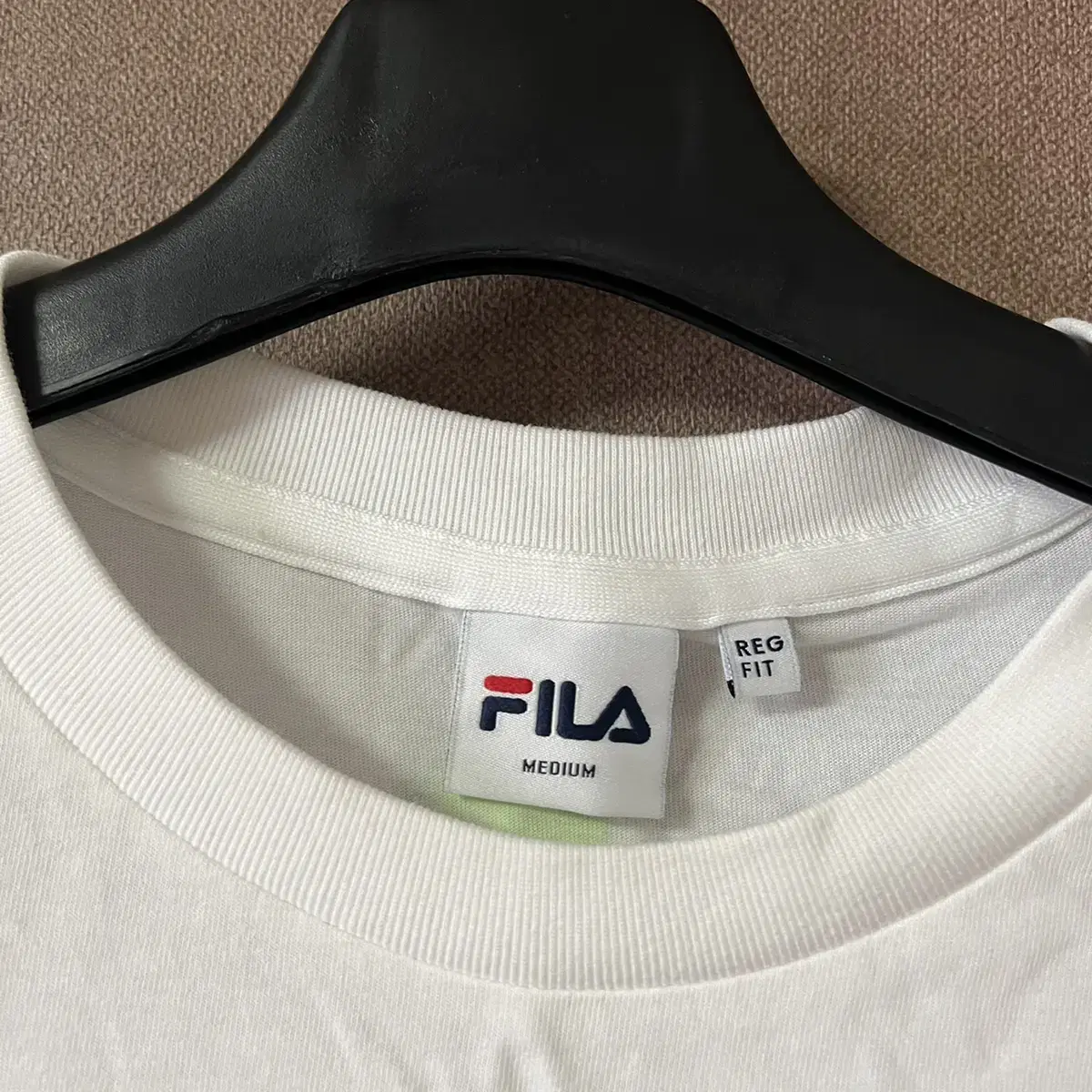 FILA 반팔티 M