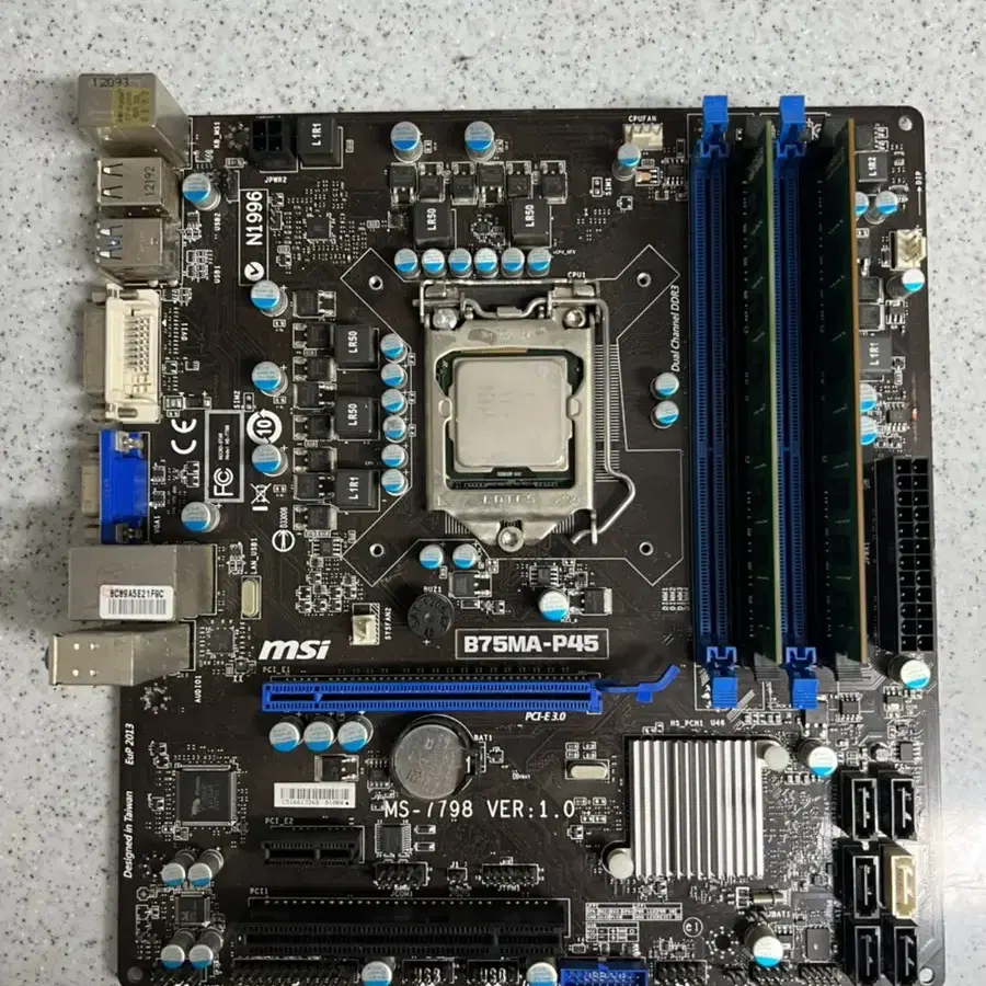 i7-2600, 8GB(4x2), b75 msi,