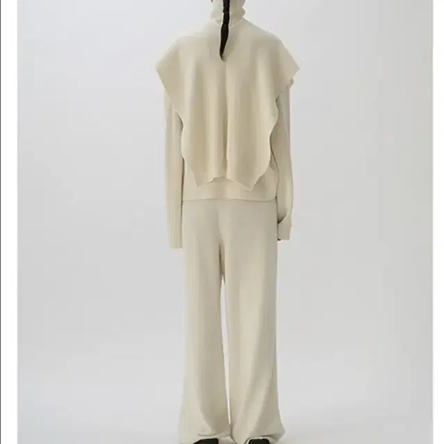 [le17] 917 Ivory Wool Knit pants