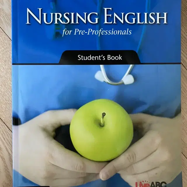 Nursing English for pre-professionals