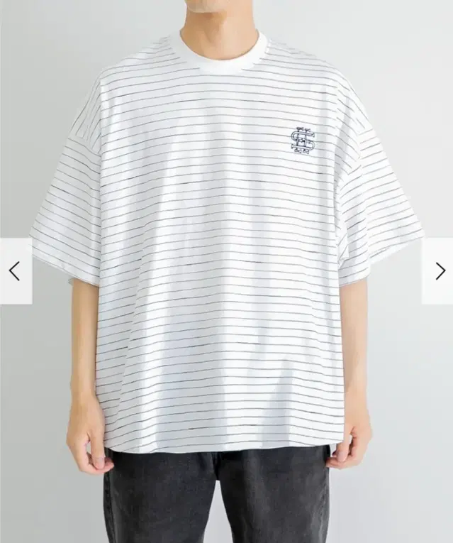 (XLARGE) SEE SEE SUPER BIG BOADER TEE