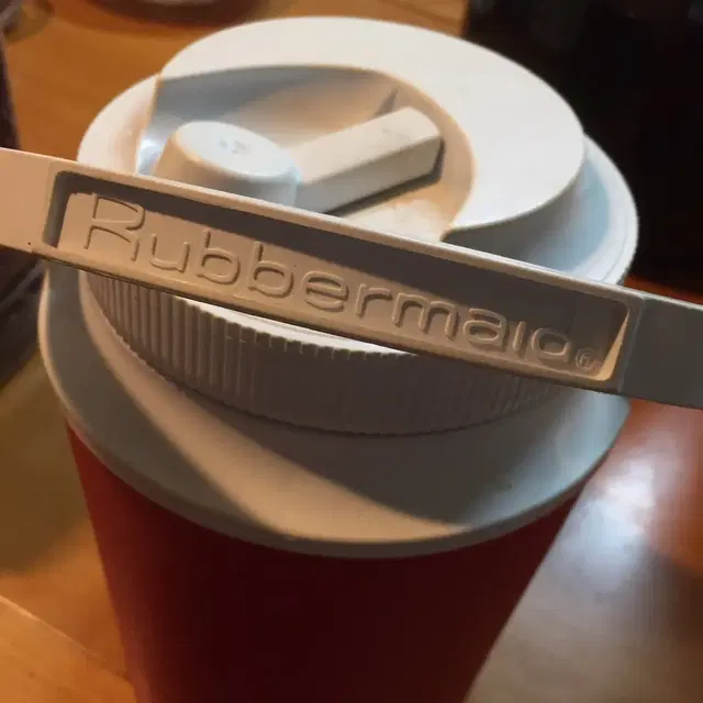 Rubbermaid 물통(USA)/콜맨 아이스박스(대)