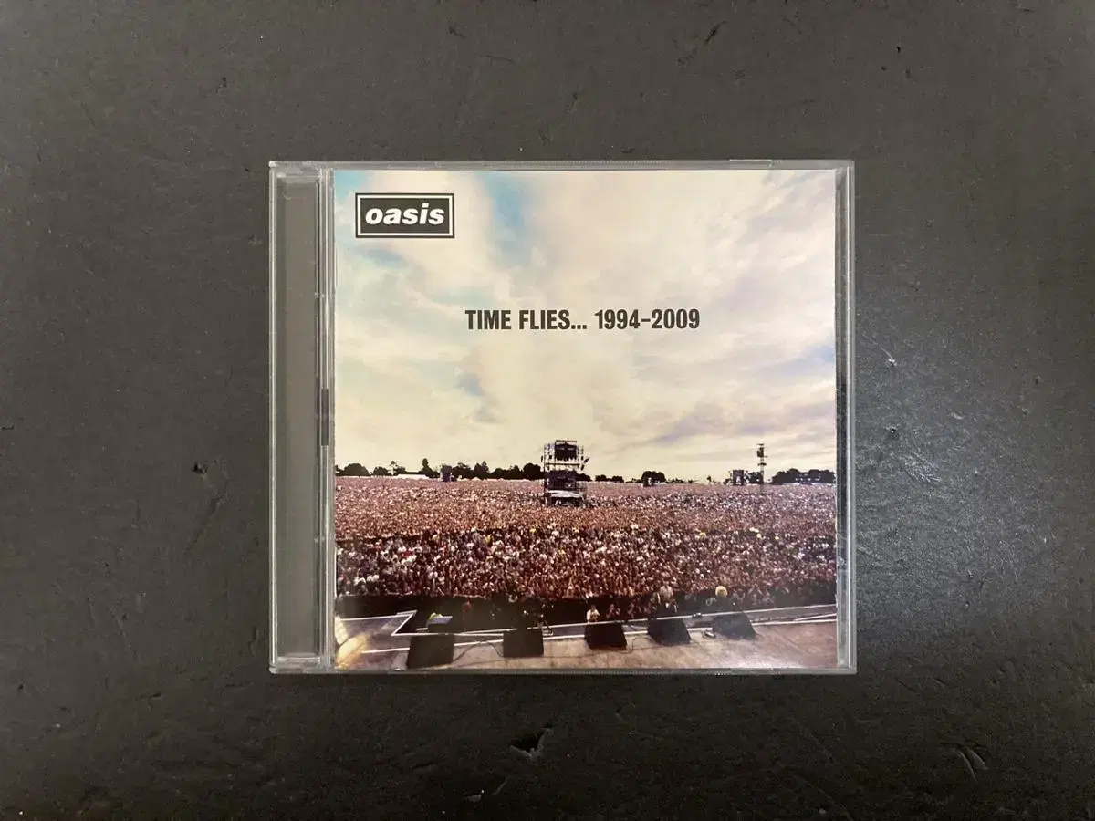 오아시스 Oasis-Time Flies..2004-2009 UK CD