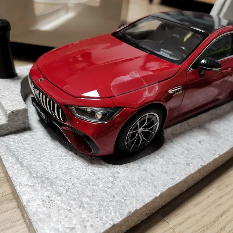 1:18노레브 벤츠 다이캐스트 amg gt 63s 신형 카본트림