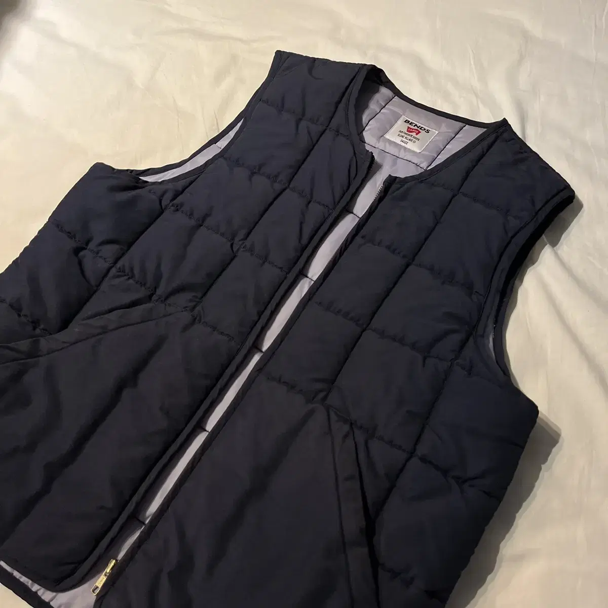 (100)BENDS padding vest