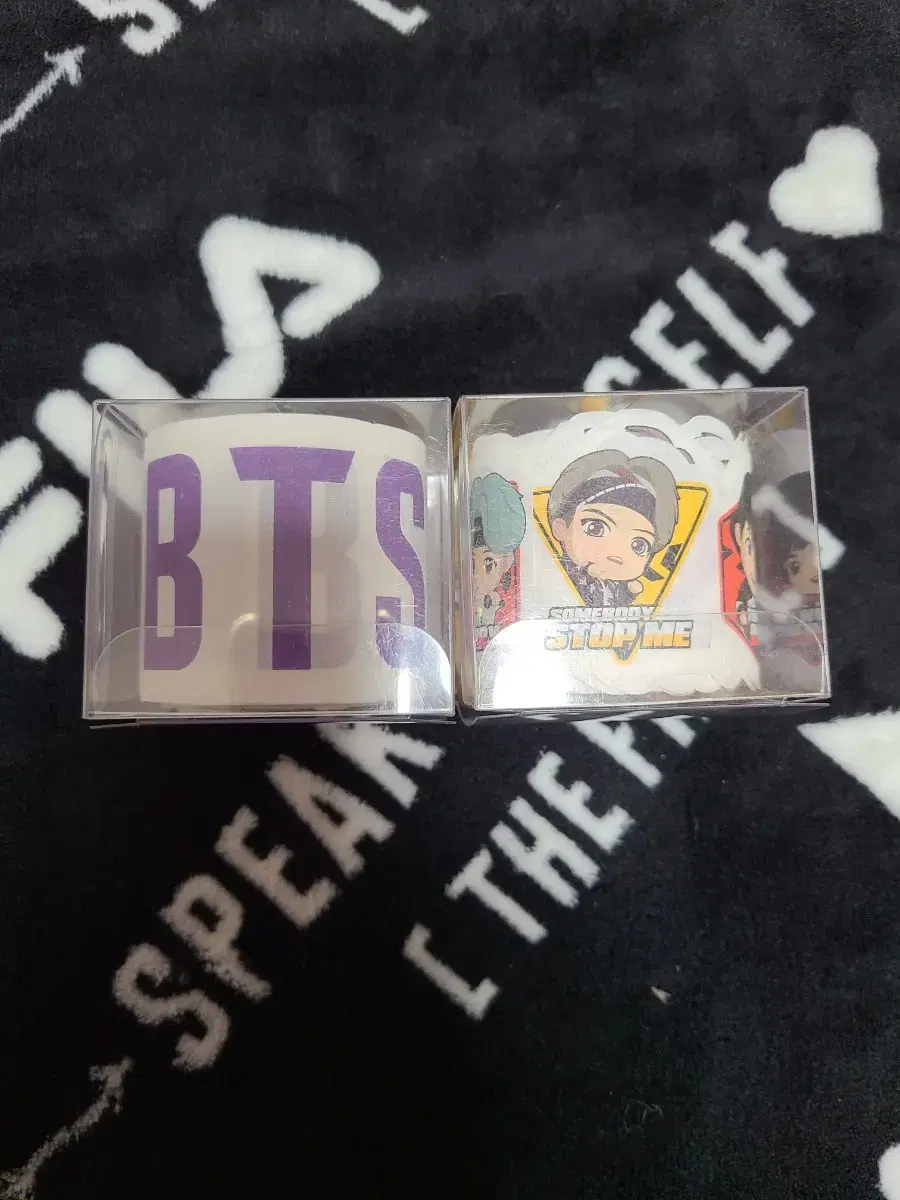 BTSBTS pop up tape bulk logo titan