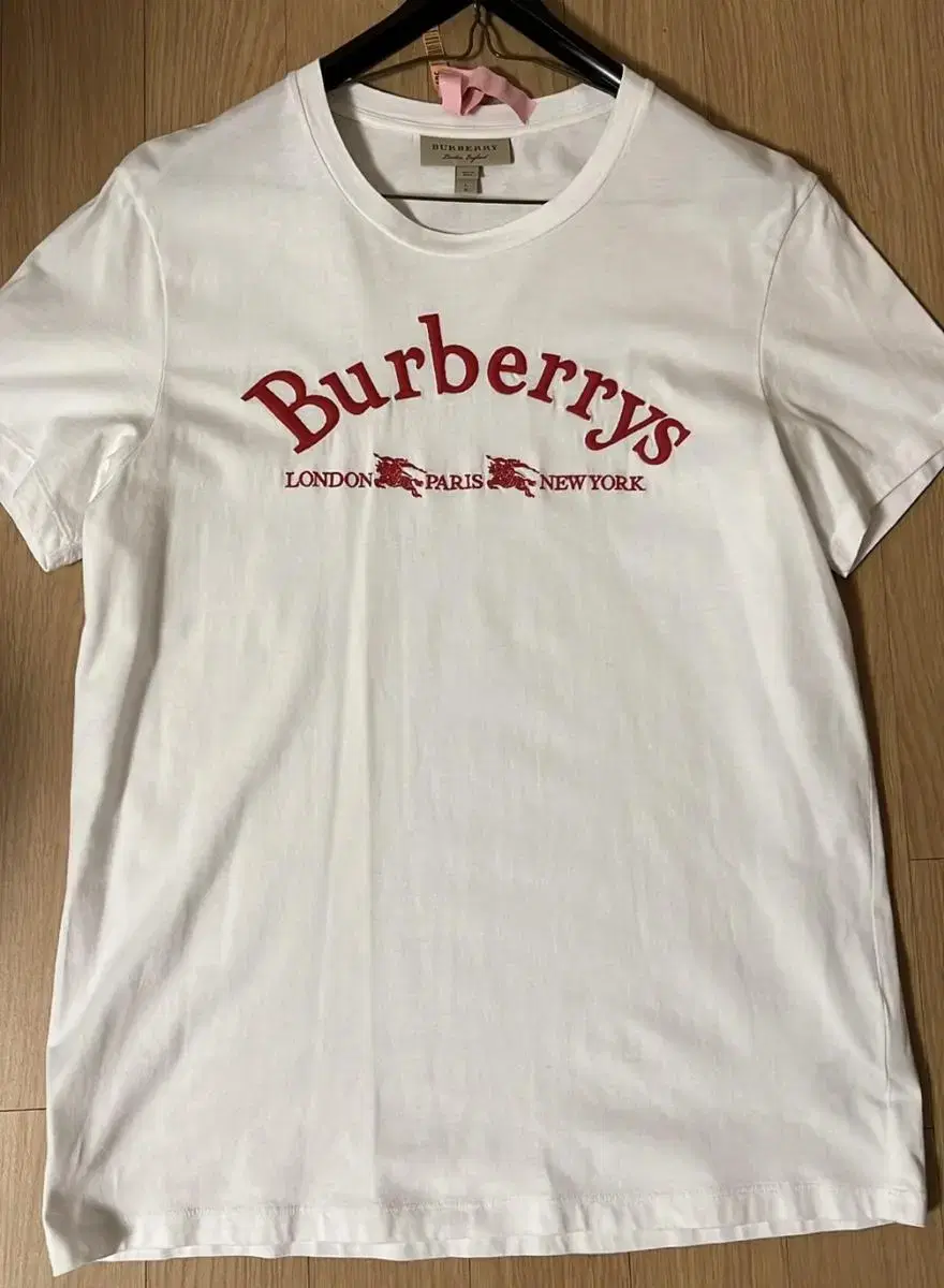 Burberry Red Logo T-shirt Size L