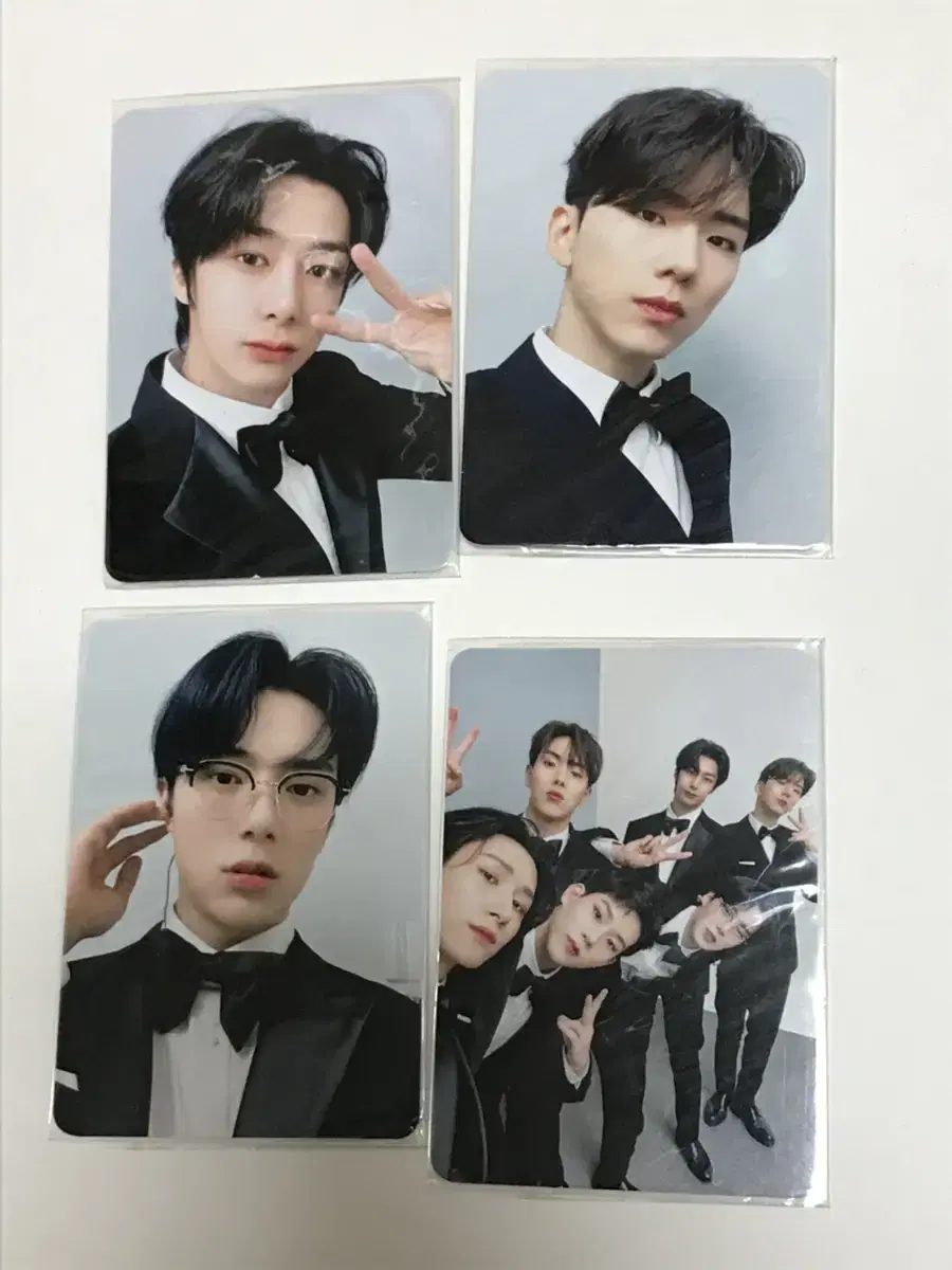 Sign up for Monsta X 6th photocard WTS