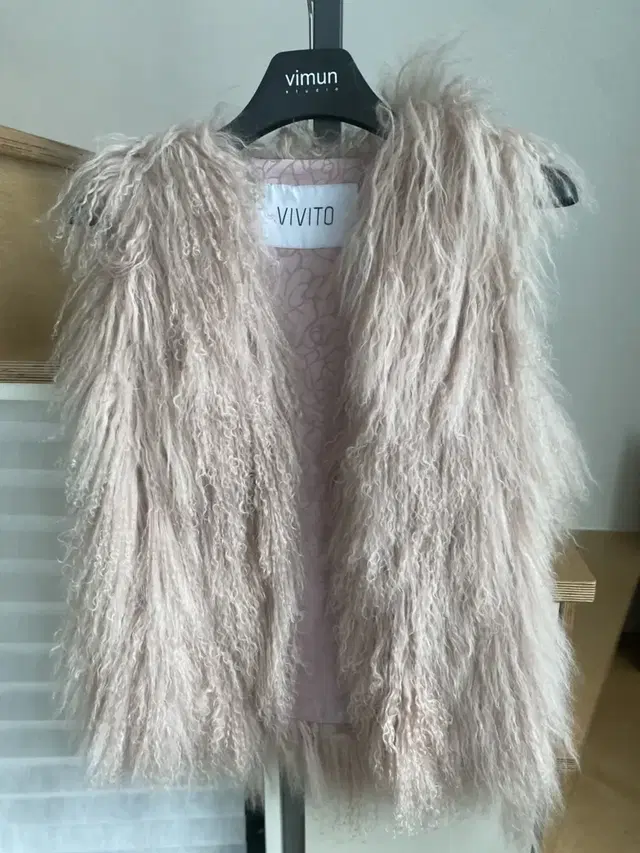 (리얼 모) 인디핑크 양털 베스트 sheep fur vest