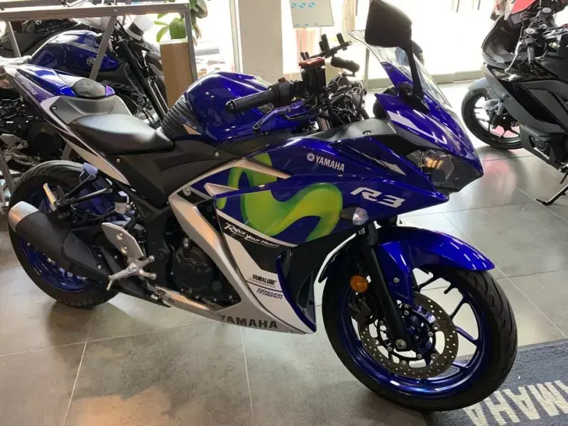 ~18년식 YAMAHA YZF R3 무비스타 데칼세트 할인 판매