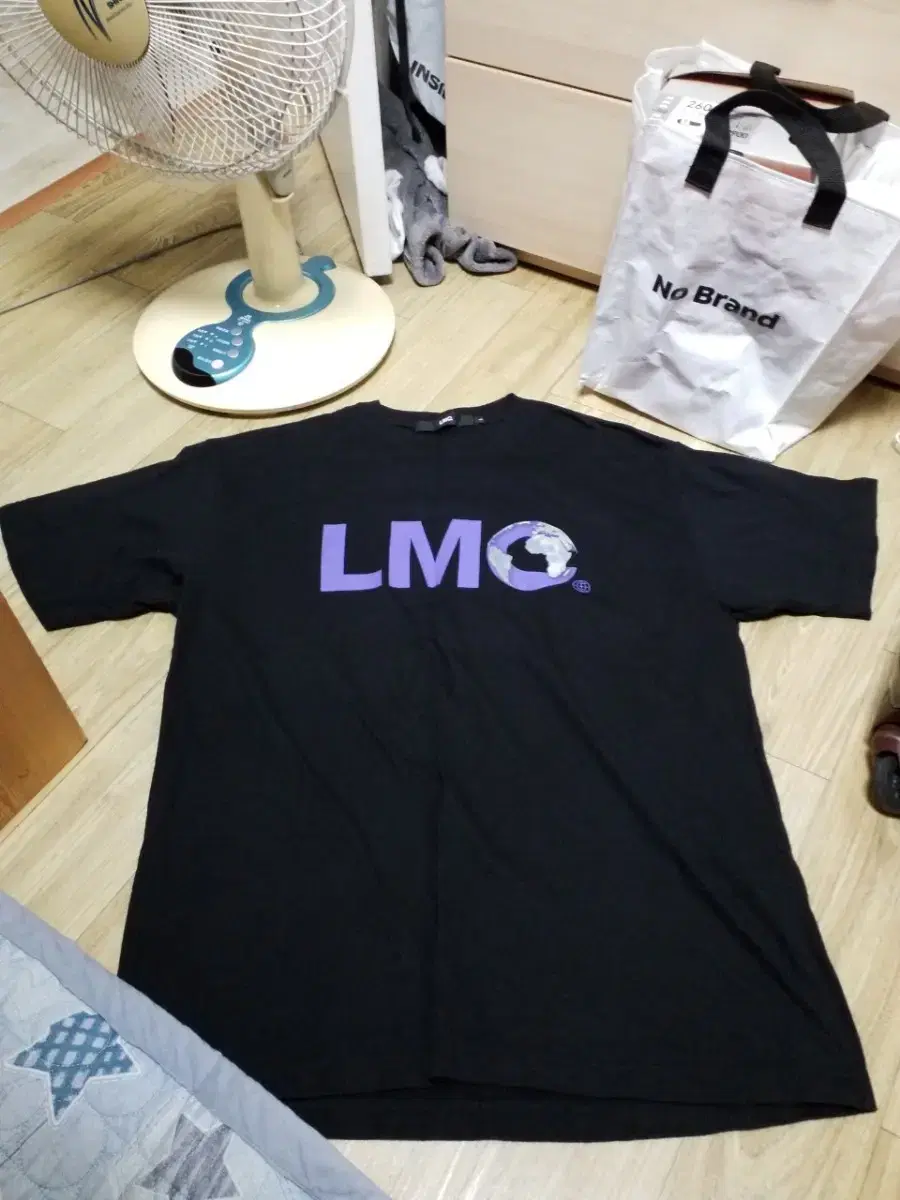 LMC 테라스 지구본 한정판 반팔 L 새상품