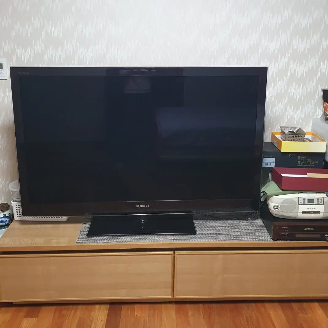 삼성 LED tv 및 받침대 장식장