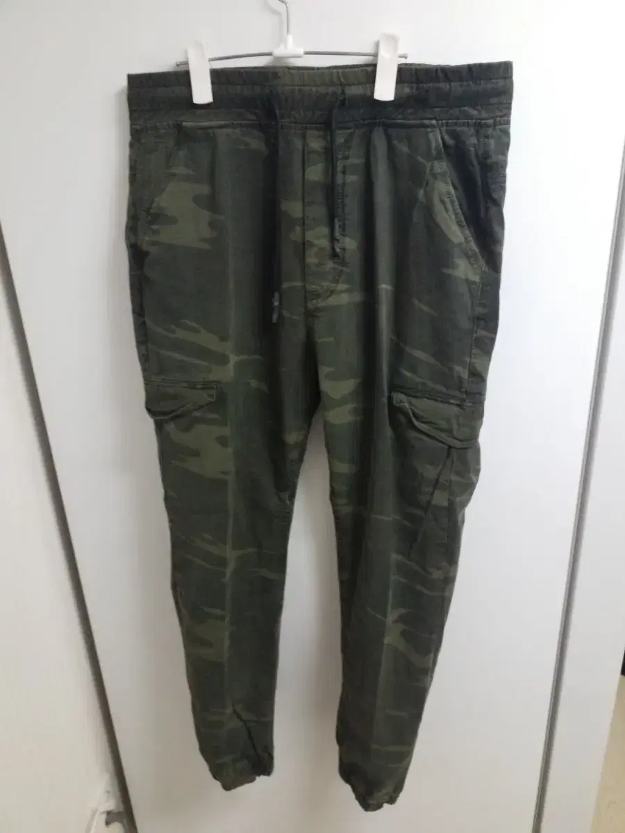 Zara Cargo Camo Jogger Pants Waist30-31 almostsagger