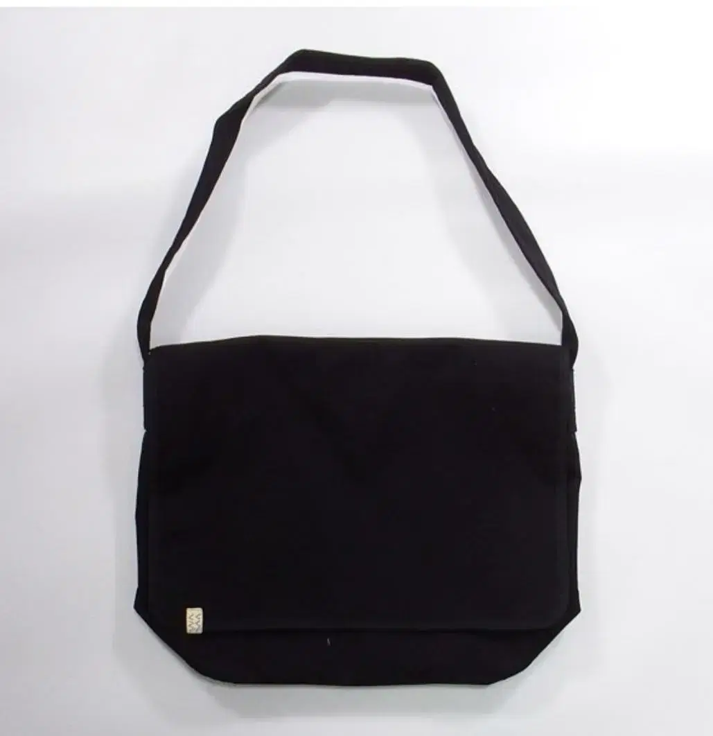 <새상품>Visvim 비즈빔CORDURAUT.SATCHEL24Lblack