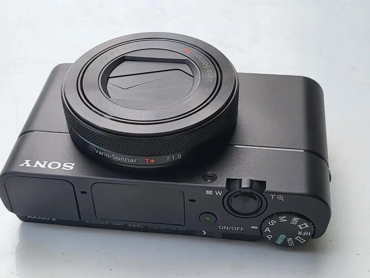 Sony DSC-RX100M5 RX100V RX100M5A