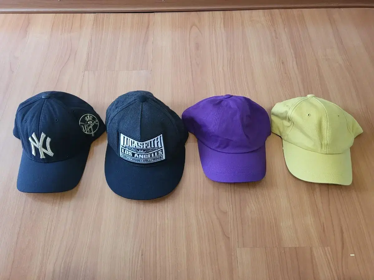 Four hats in bulk