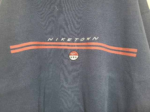 나이키 빈티지 스웻셔츠 niketown vtg 맨투맨