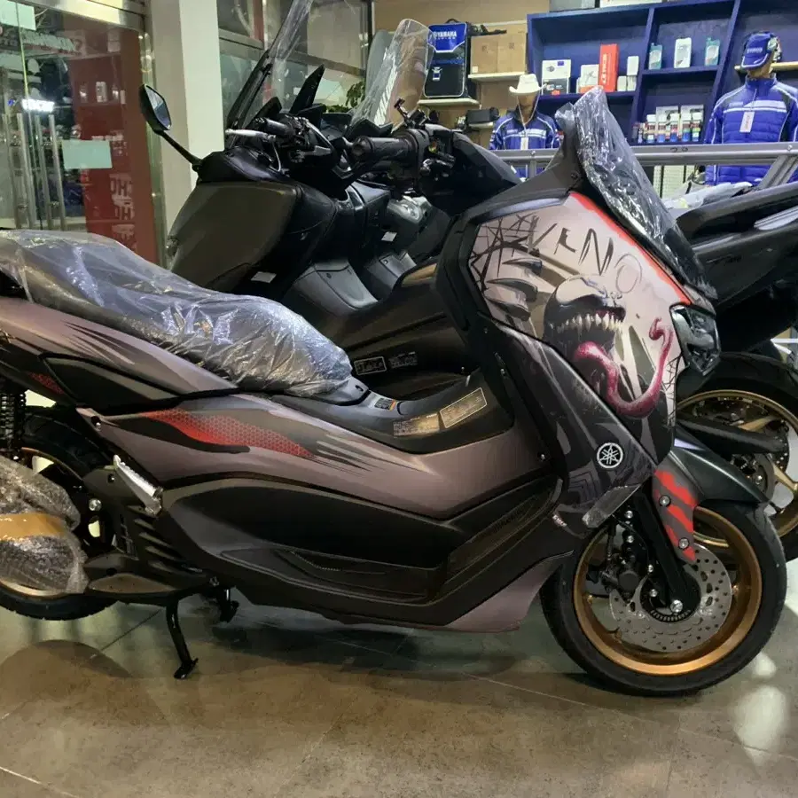 YAMAHA NMAX 데칼세트 판매합니다