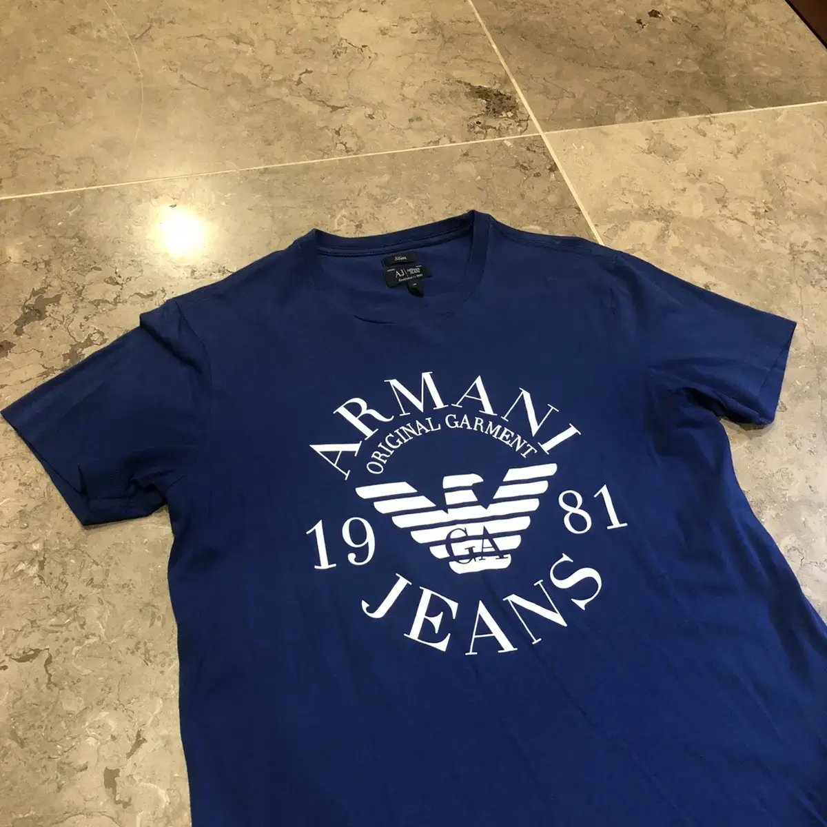 (M) Almani Genuine Short Sleeve T-shirt