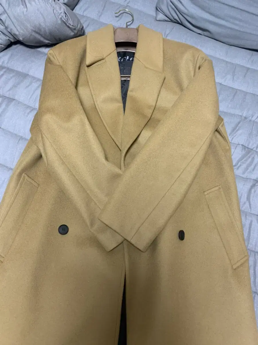 Insilence Boont Double Coat First Edition Camel