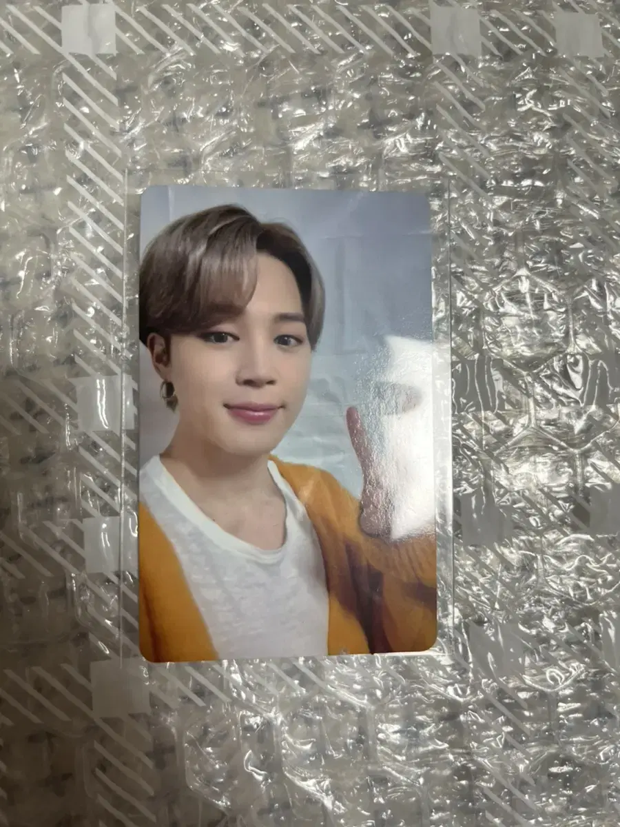 Bangtan weverse beEssentials pre-order benefit jimin photocard WTS