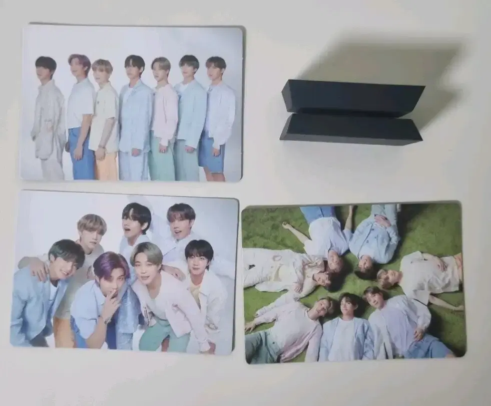 Bangtan popup store photostand