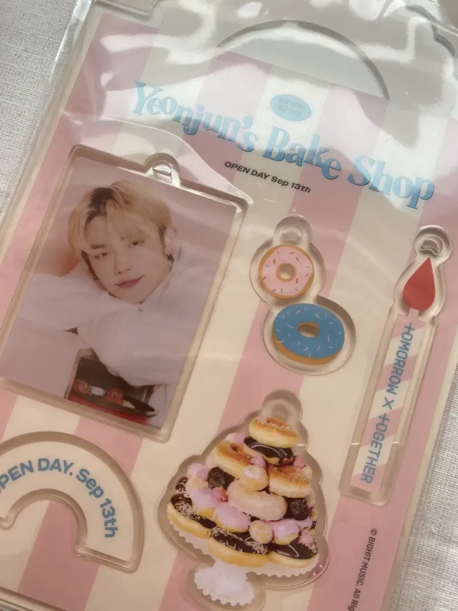 txt Yeonjun Yeonjun's birthday md acrylic keyring unsealed