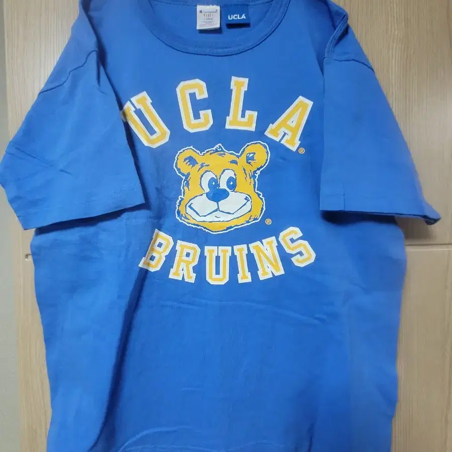 Champion 챔피온 UCLA 반팔