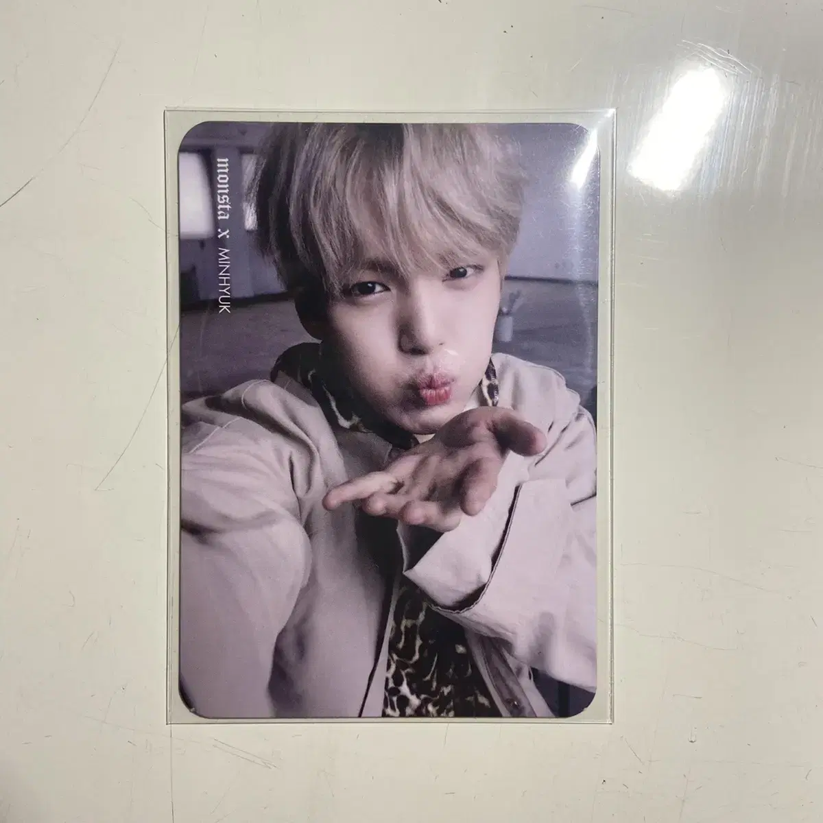 Walkthrough version minhyuk photocard