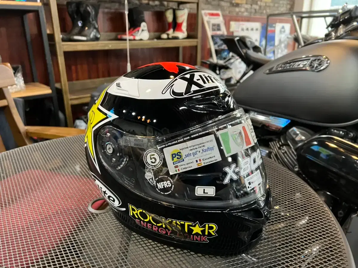 Lorenzo Rockstar Xlite Lorenzo Casco Moto Gp 2012 Jorge Lorenzo - Main Image