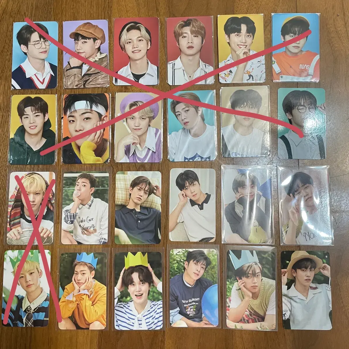 Onf seasons greetings photocard wts (sell it cheap!!)