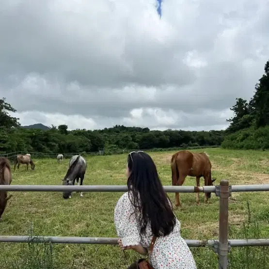 떠즈데이아일랜드 원피스 1회 단시간착용